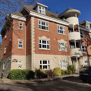 Hartford Court, East Cliff, Bournemouth. Walk To And Town , Bournemouth United Kingdom